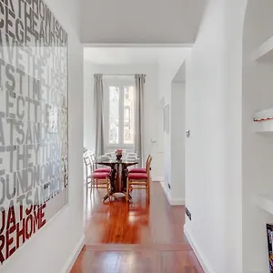 Trastevere Glorioso Wood 2 Bedrooms Apartment Rome
