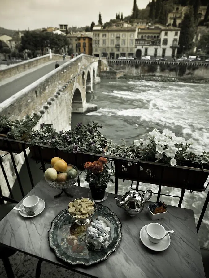 Suite Ponte Pietra Verona